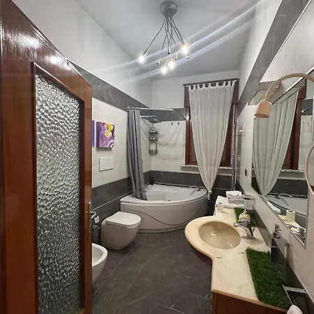 Sister House Apartment *
